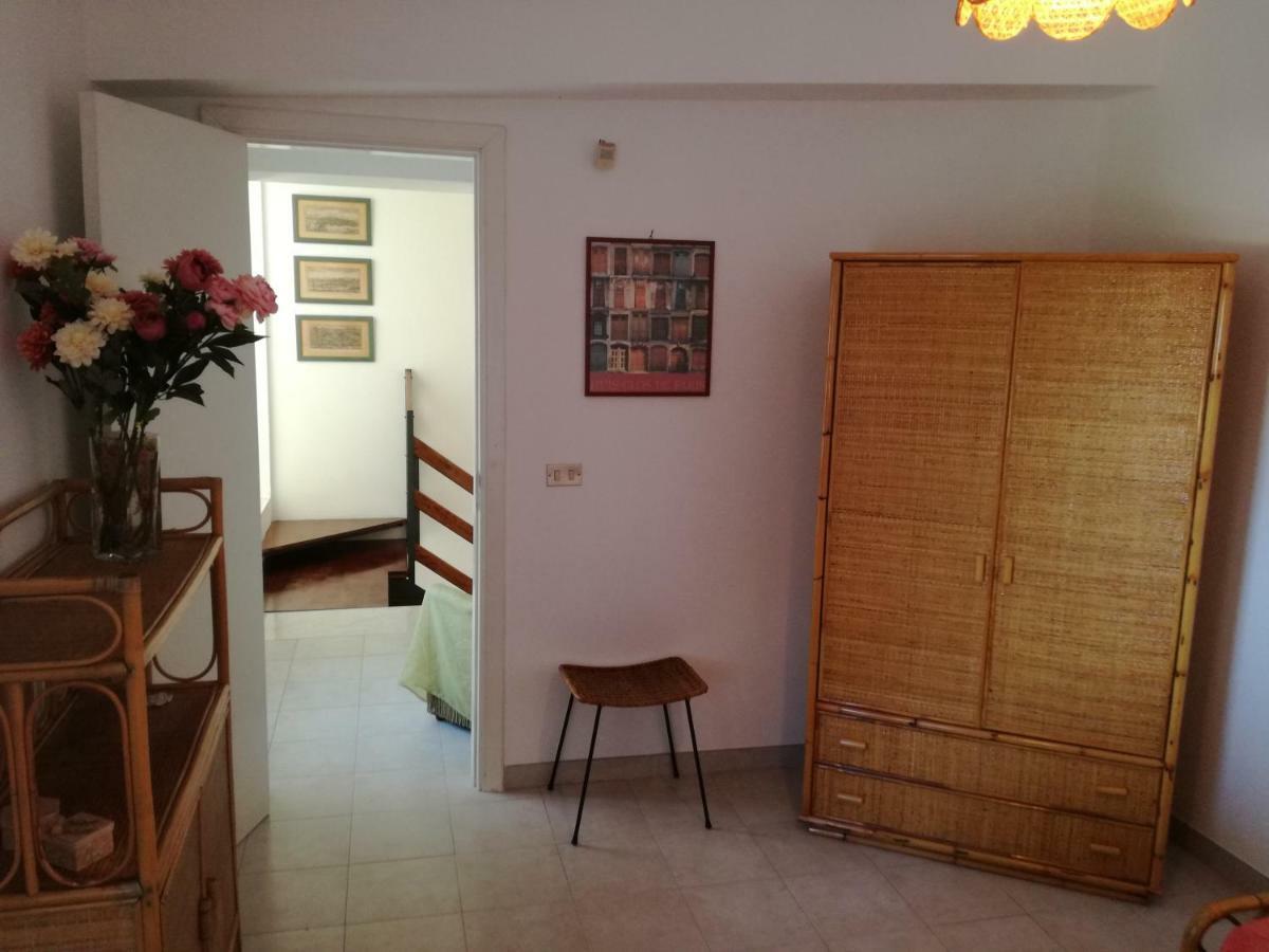 Villa Mariolina Guest House Бари Екстериор снимка